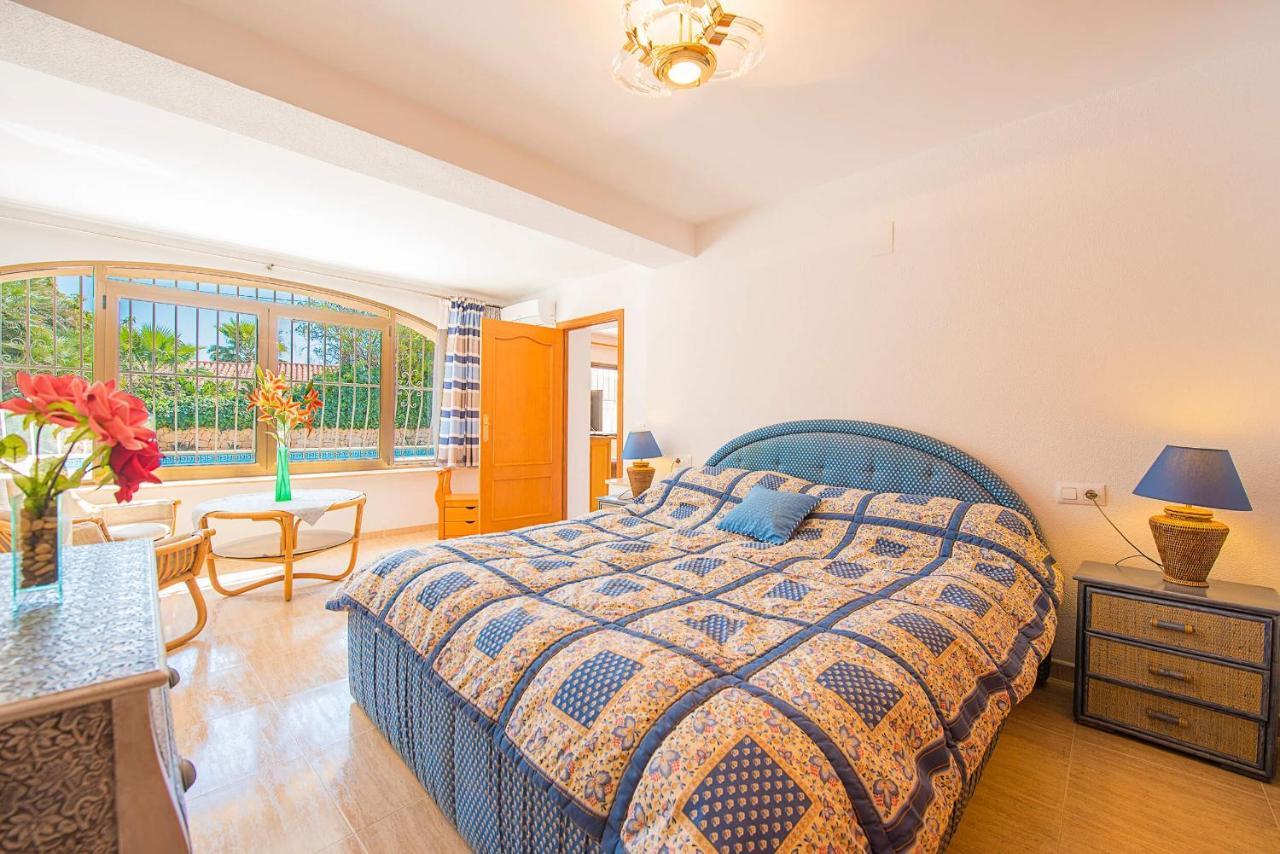 Villa Cronos - Plusholidays 칼페 외부 사진